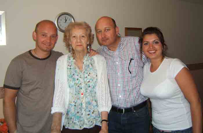 (left to right), Lee, mum, me and Hannah, 15 September 2007, Crown Walk, Alconbury